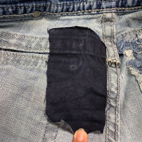 Miss Me fro Buckle Women’s Bling Wings Bootcut Denim Jeans Size 30 x 27” - Picture 10 of 15